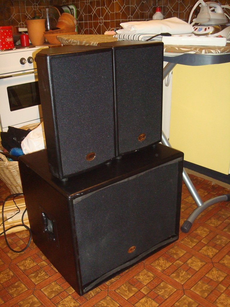 Ozvučenie 2 × 1000 W s mixom – 1