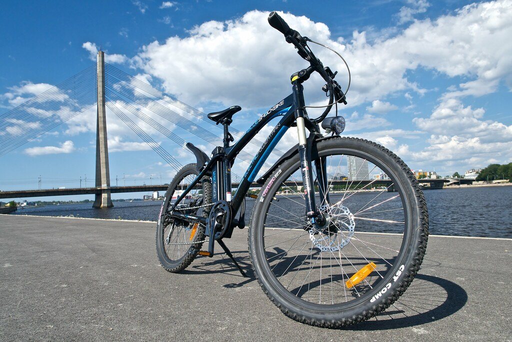 Elektrobicykel trekking – dojazd 90 km – 1